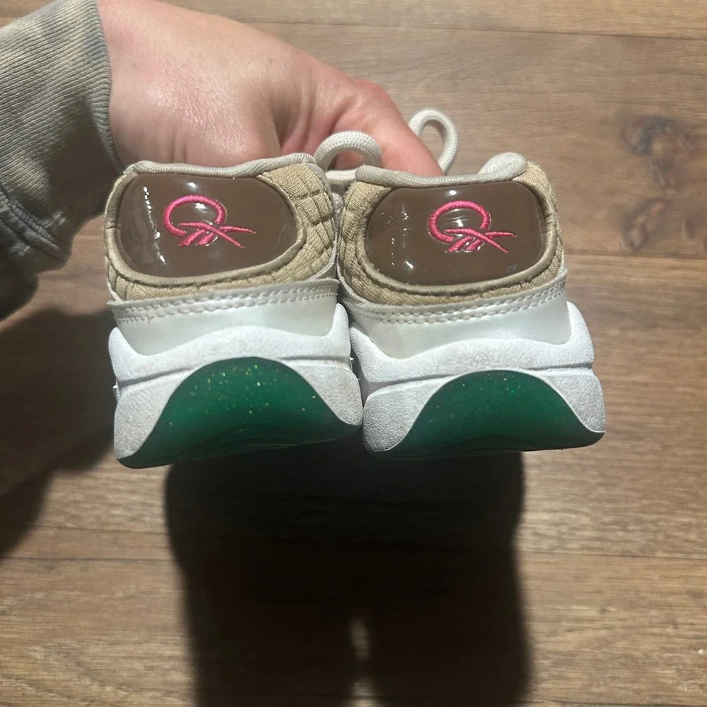 Reebok Candy Land Question Mid Sweet Moves‎ White Multi Kids Size 10 H05605